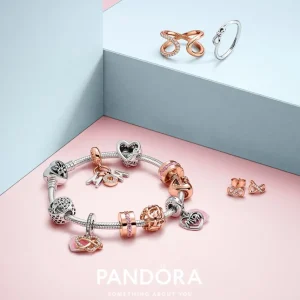 Armbänder & Armreife*Pandora Rose 586292CZ Schlangen-Gliederarmband Pavé-Herz-Verschluss